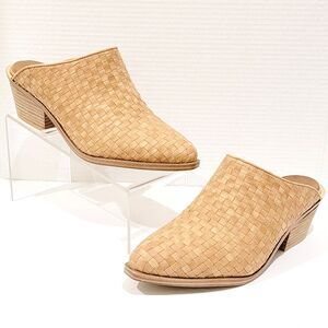 Corkys TGIF Womens Mules Size 9 Camel Tan Brown Basketweave Clogs  10-0099-CAML